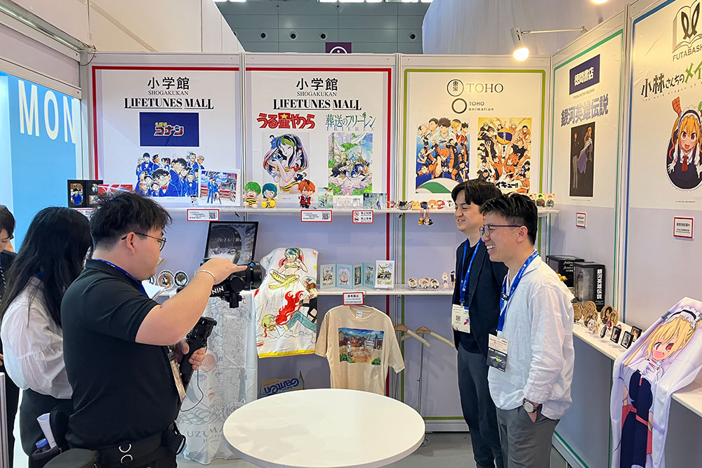 A scene from an employee interview 4